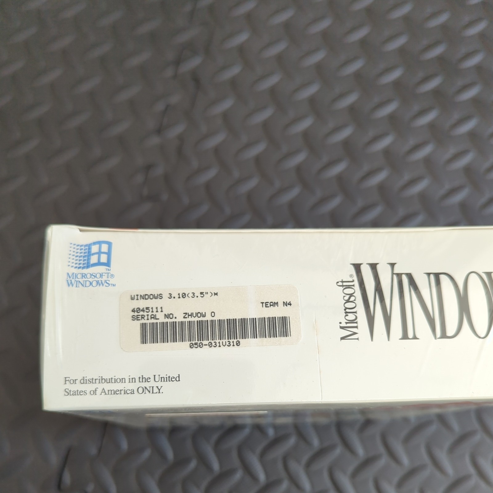 Microsoft Windows 3.1 sealed in box