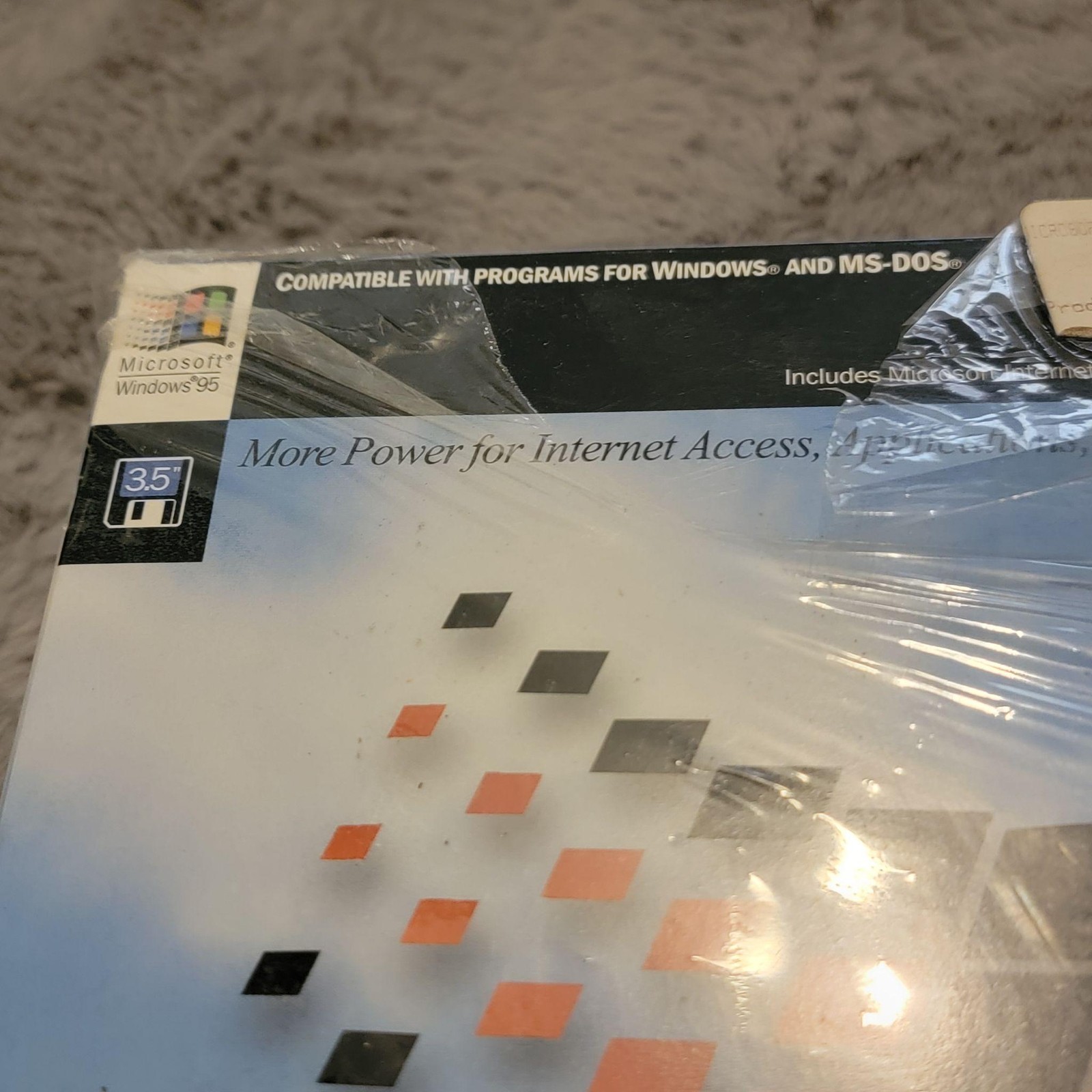 Vintage 1996 Microsoft Windows 95 Upgrade Sealed 3.5 Floppy Disc Set Retail Box