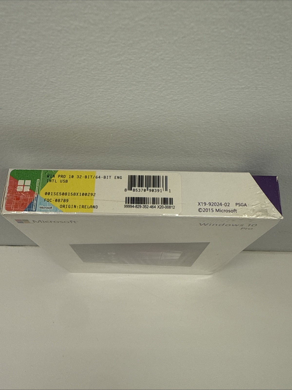 Windows 10 Professional 32/64 – Bit USB Flash Drive (Full Version) New/ Sealed