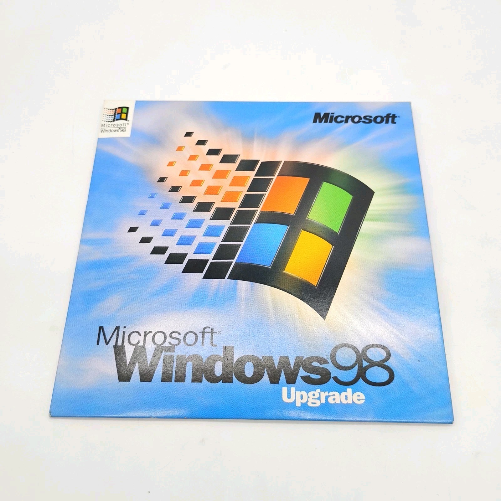 Microsoft Windows 98 Upgrade PC CD-ROM w/ Product Key 1998 Original Retail