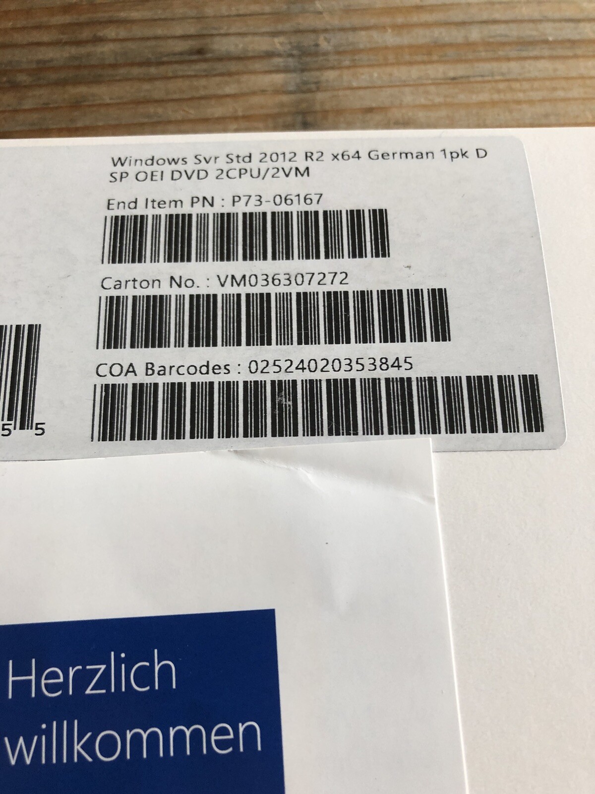 Windows Server Standard 2012 R2, DVD DE with 5 User SB Full Version, VAT Invoice