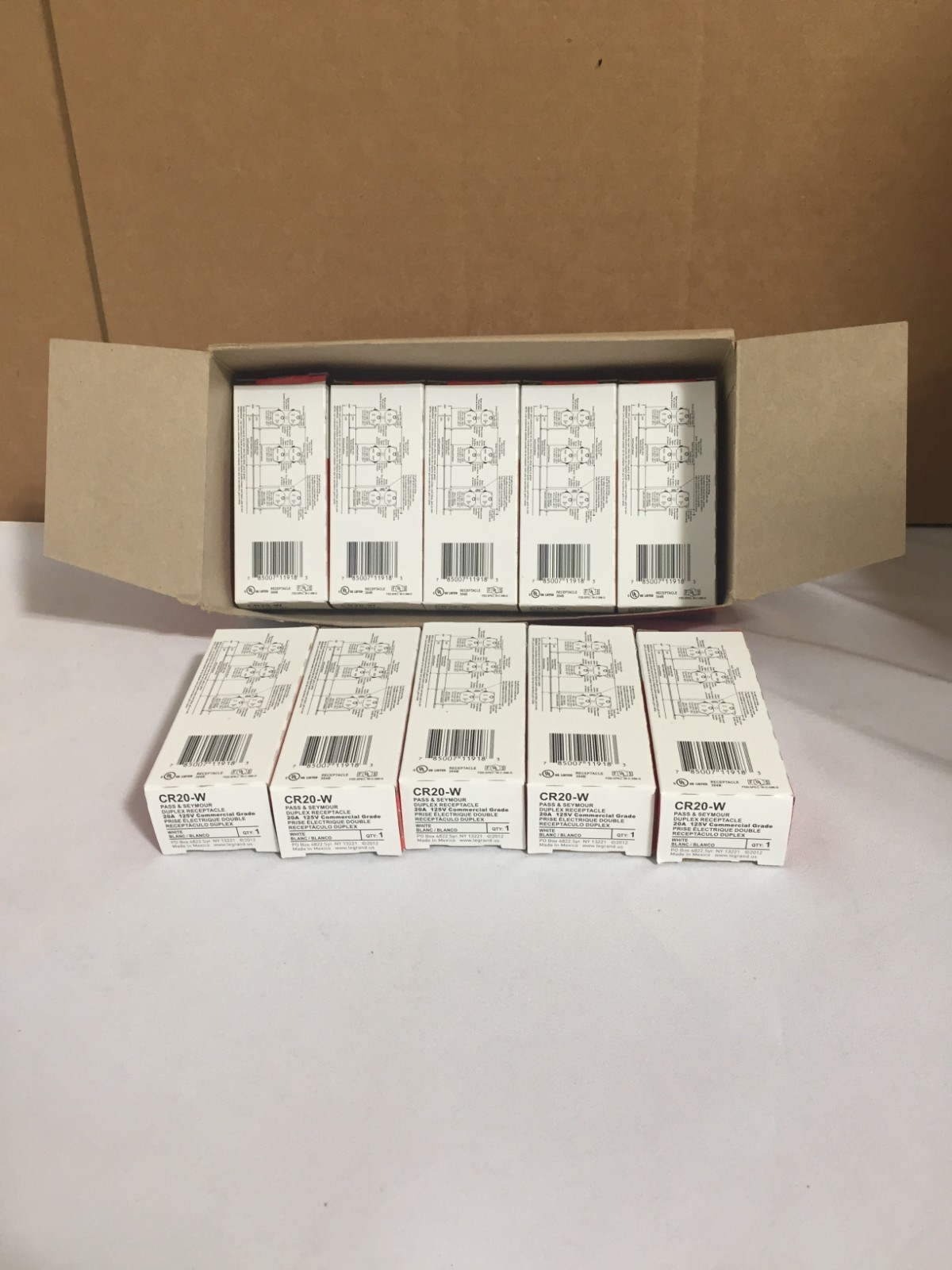 2 Microsoft WIN Pro 7 SP1x32 EN& SVR STD 2008 R2 W/SP1 (x64) English 1pk