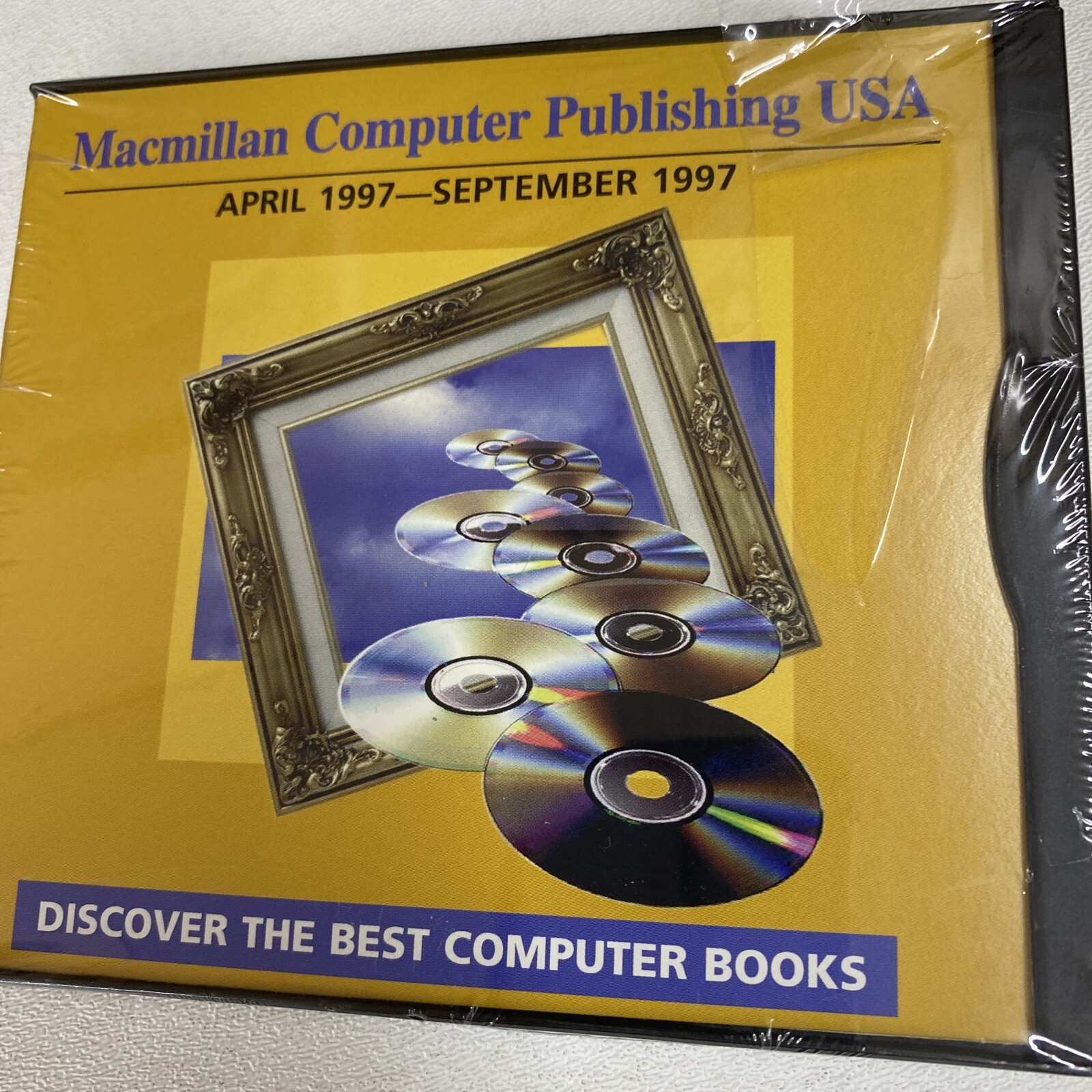 MACMILLAN COMPUTER PUBLISHING USA APRI; 1997-SEP 1997 CD ROM