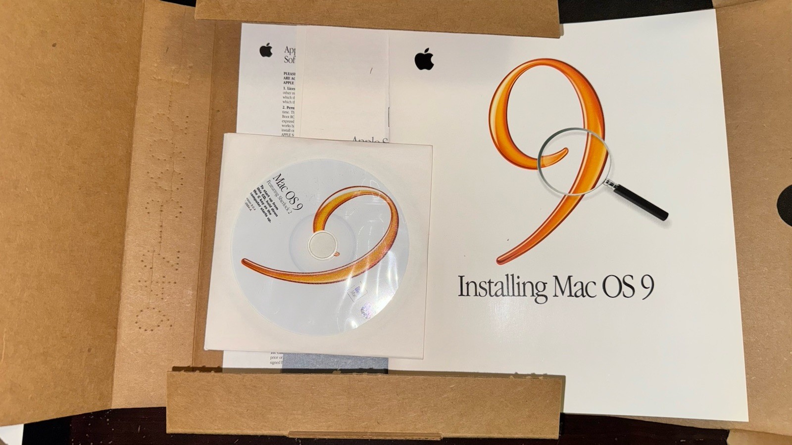 Mac OS 9.0.4 Featuring iTools Install Disc Complete with Original Box