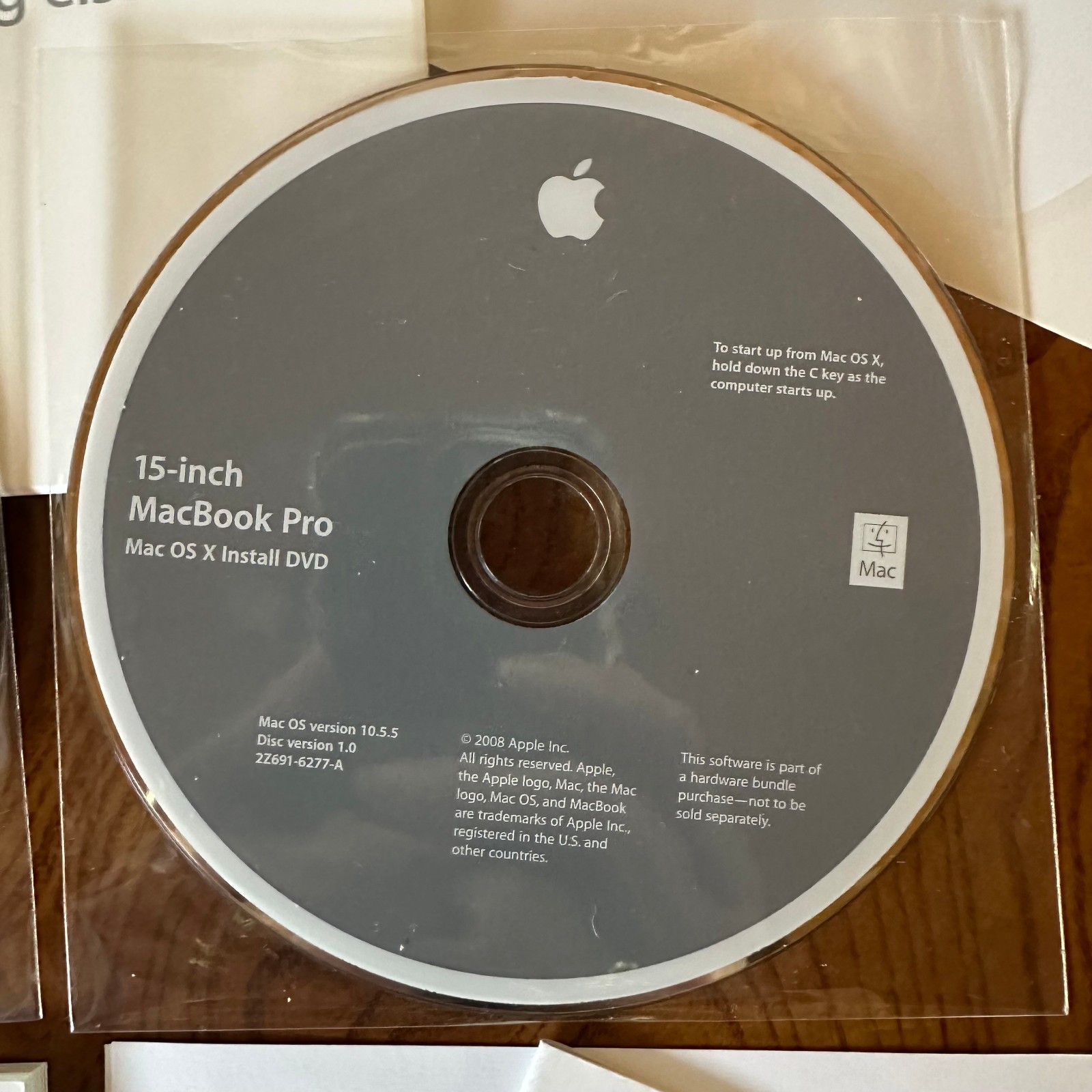 Apple 15-inch MacBook Pro Mac OS X 10.5.5 Install & Applications OEM & Manual
